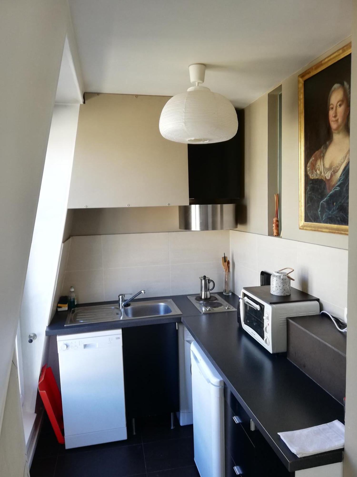 3 Business Rooftop View To Montmartre * Parijs