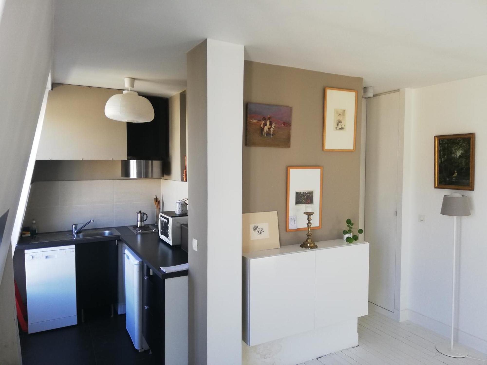 3 Business Rooftop View To Montmartre Appartement Parijs